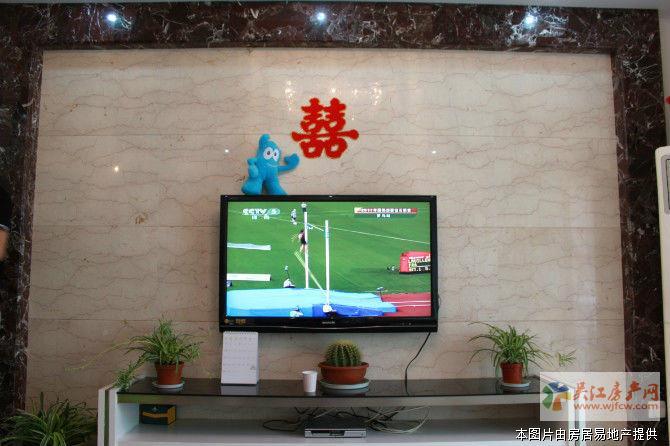 上海城126平 婚装 三房二卫  产证满2年 120万  价格协商