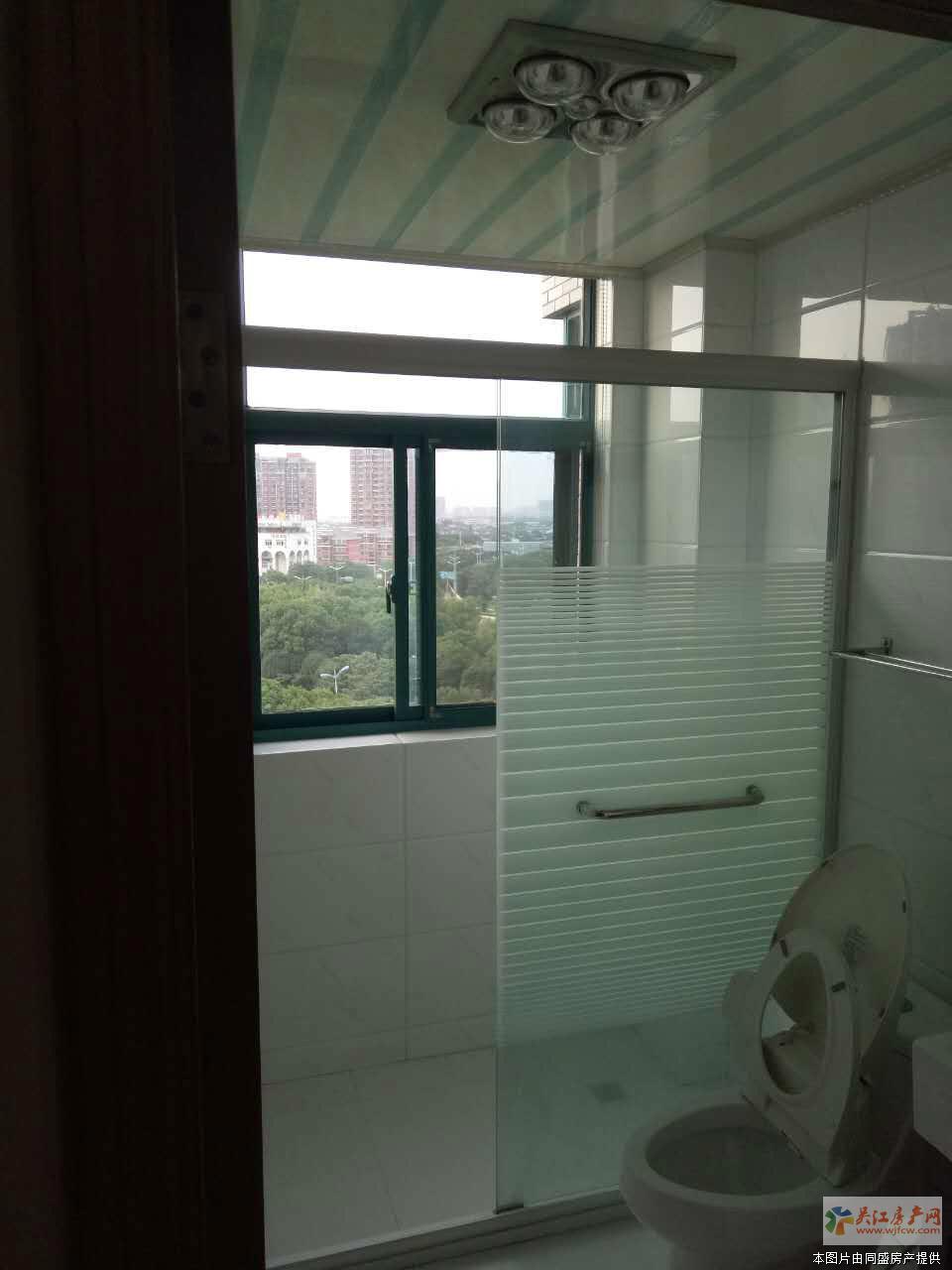 香江花园 3室2厅2卫 149平方米 3000元/月出租