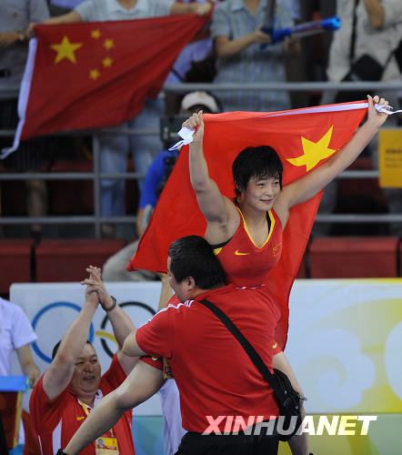 自由式摔跤女子72公斤 王娇为中国夺取第30金